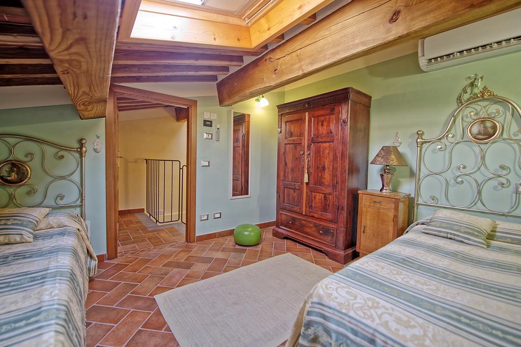 Country house Flavia By Posarellivillas