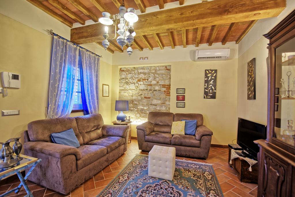 Flavia By Posarellivillas Country house Santa Maria Giudice